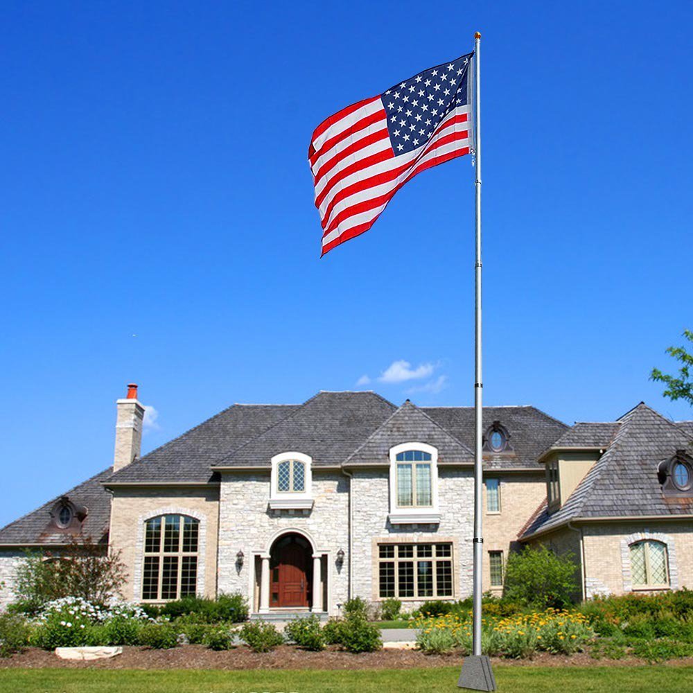 Telescoping vs. Sectional Flagpoles